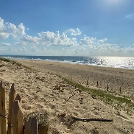 A 1,7km,golf A 900m,jacuzzi ,wifi,bbq سوستون