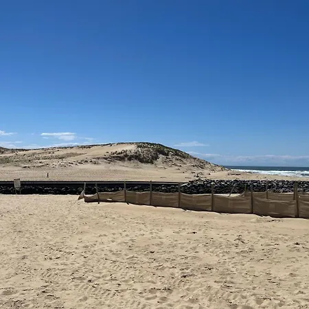 فيلة A 1,7km,golf A 900m,jacuzzi ,wifi,bbq