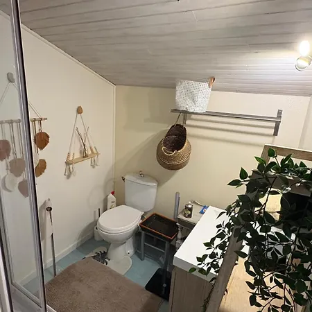 Vila A 1,7km,golf A 900m,jacuzzi ,wifi,bbq Soustons