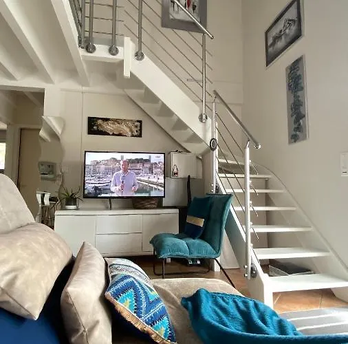 Villa à 1,7km,golf à 900m,jacuzzi ,wifi,bbq